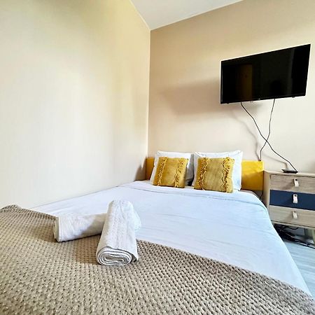 L'Emailleur Studio Cosy Et Tout Equipe ลิมอจส์ ภายนอก รูปภาพ