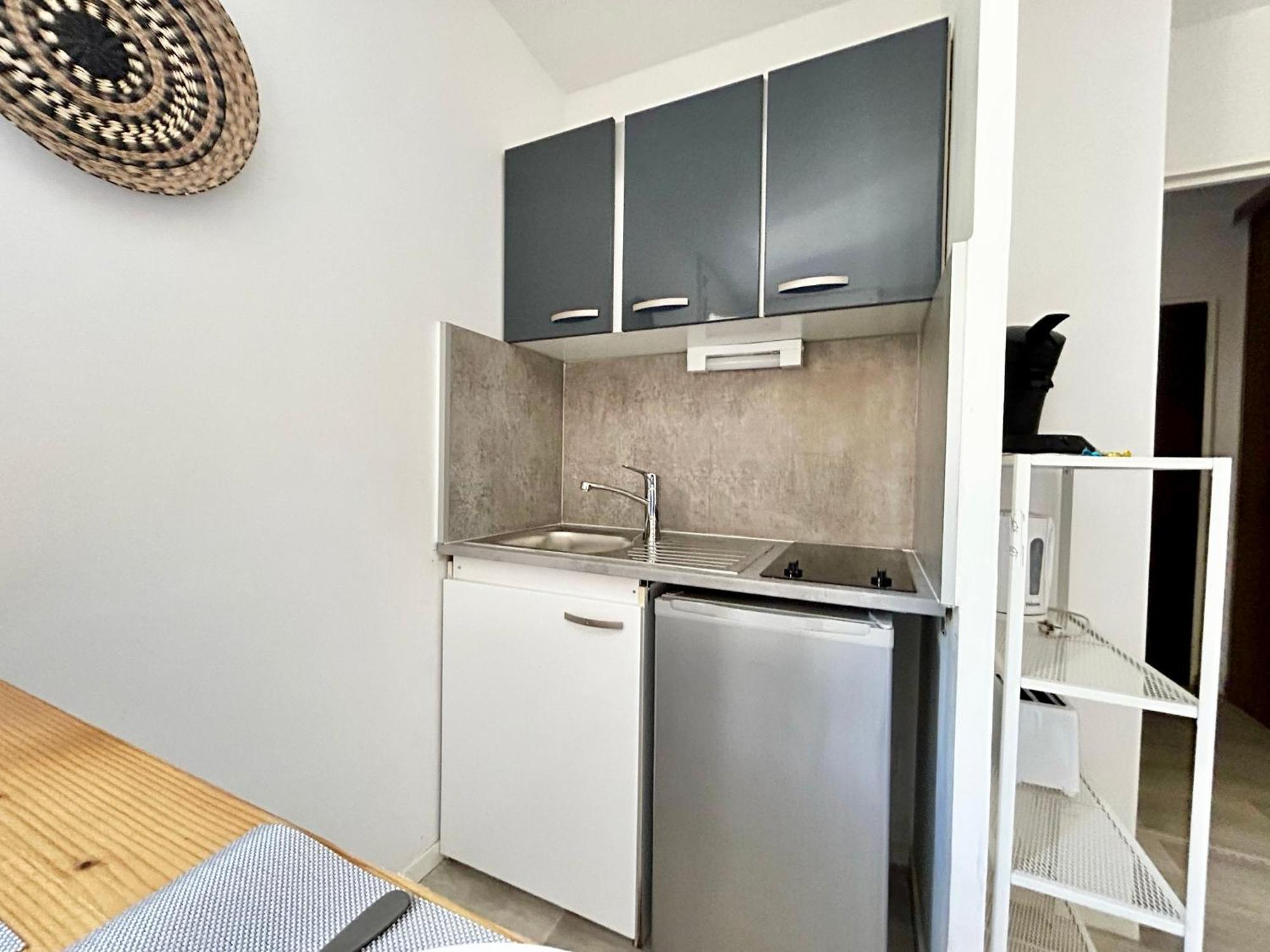 L'Emailleur Studio Cosy Et Tout Equipe ลิมอจส์ ภายนอก รูปภาพ