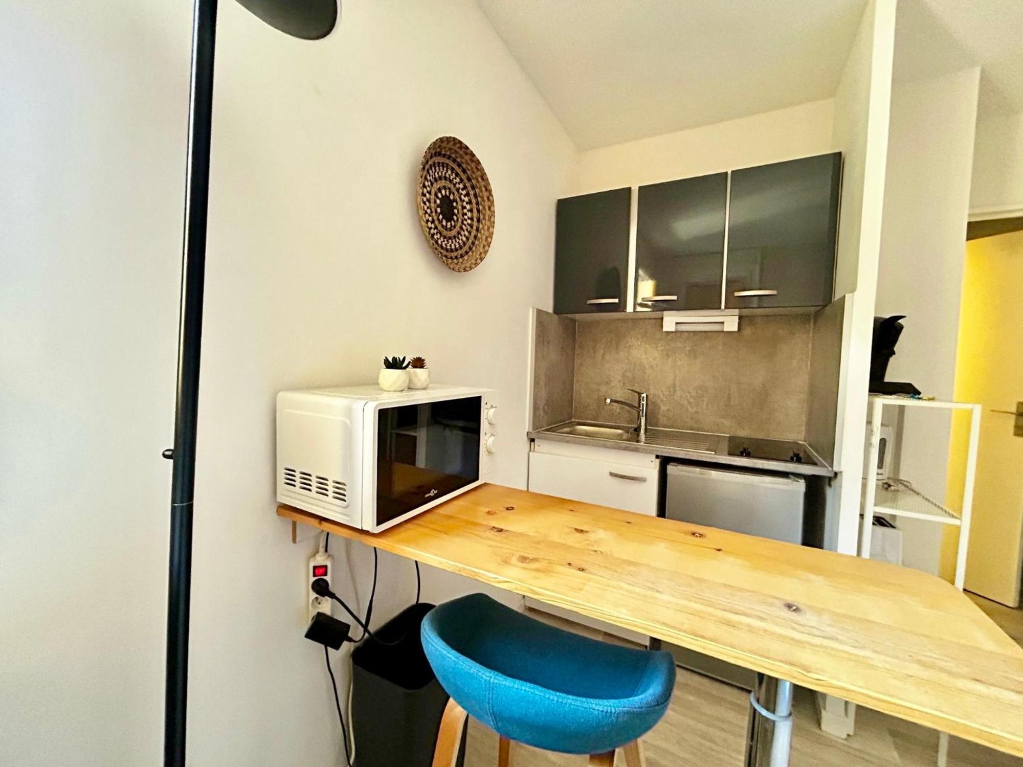 L'Emailleur Studio Cosy Et Tout Equipe ลิมอจส์ ภายนอก รูปภาพ